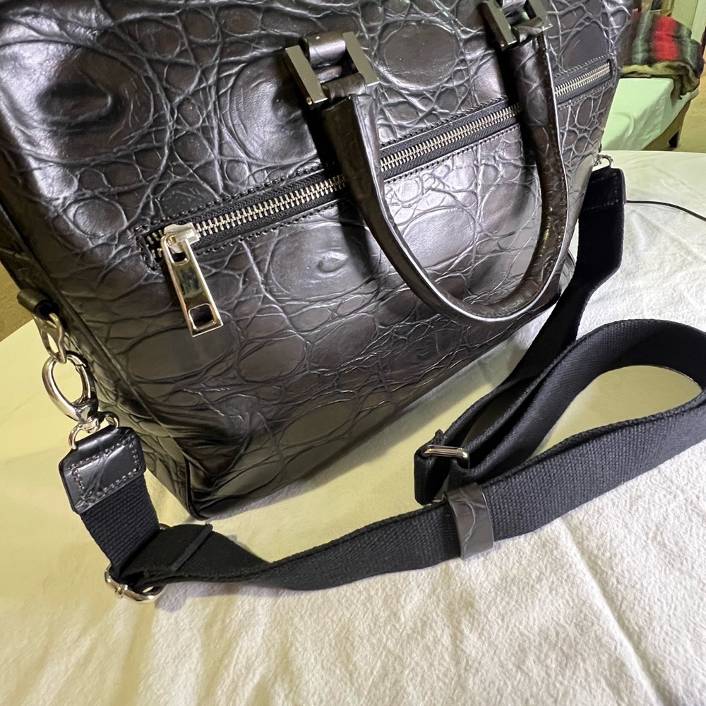 Elegant Brown Leather Men's Bag